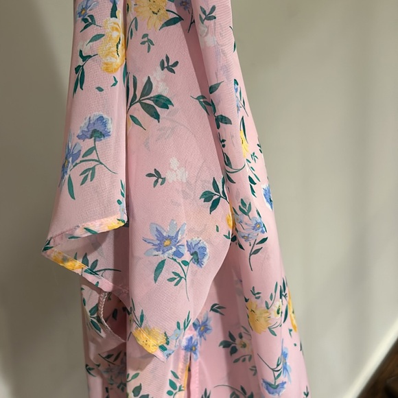 Ultra Flirt Soft Pink Flower Bloom High Low Kimono - Picture 10 of 16